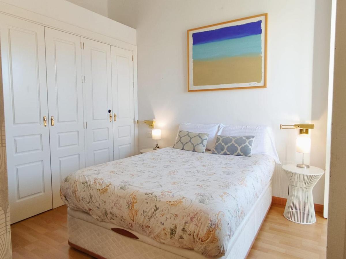 Homeyseville- Lovely Apartment In Seville City Center, Parking Optional Экстерьер фото