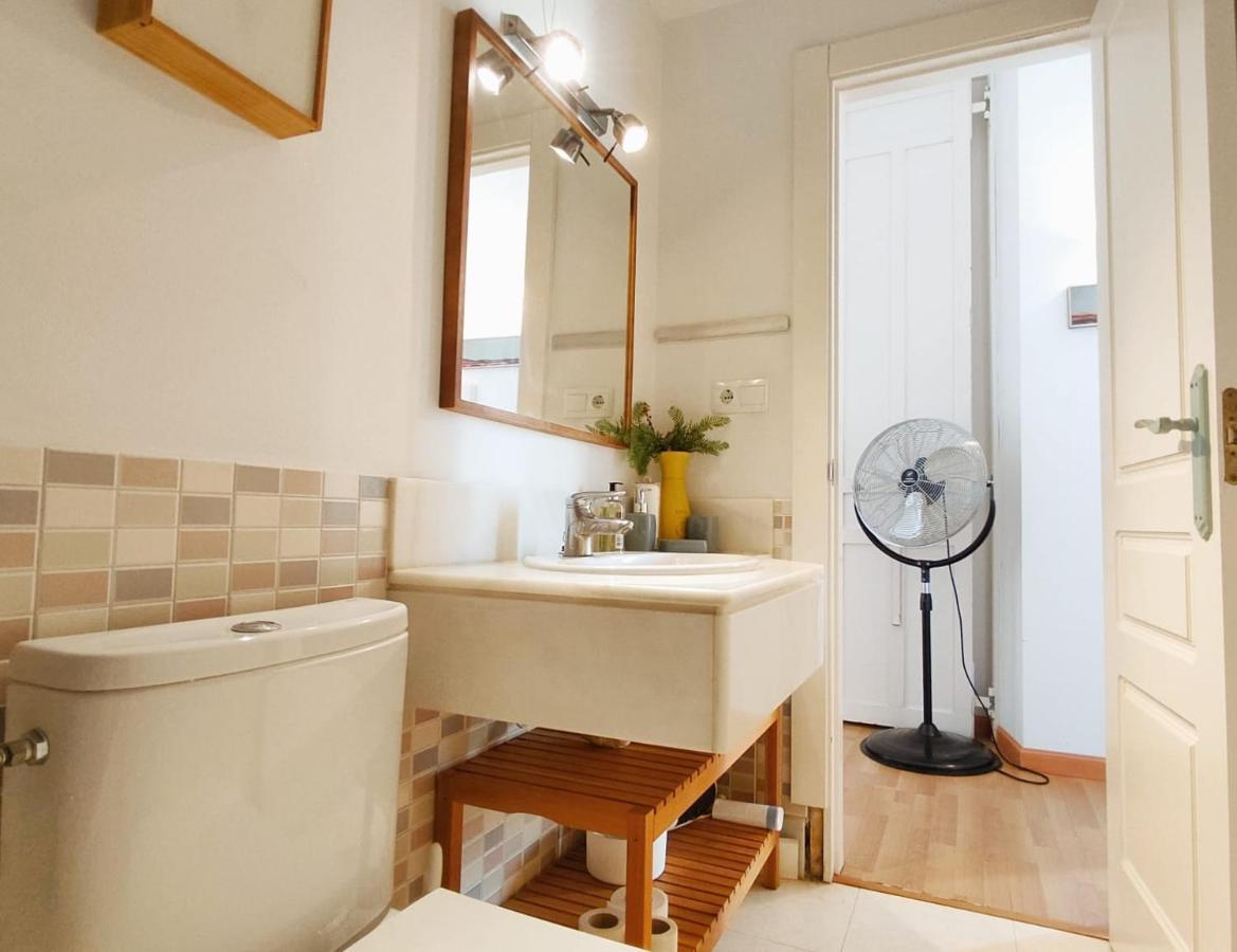 Homeyseville- Lovely Apartment In Seville City Center, Parking Optional Экстерьер фото